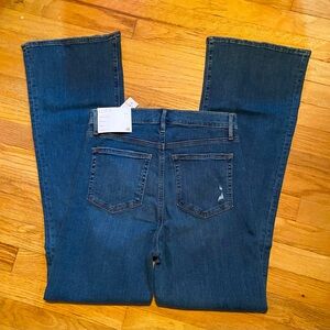 NEW the LOFT slim flare high rise women’s jeans size 6 / 28- NWT